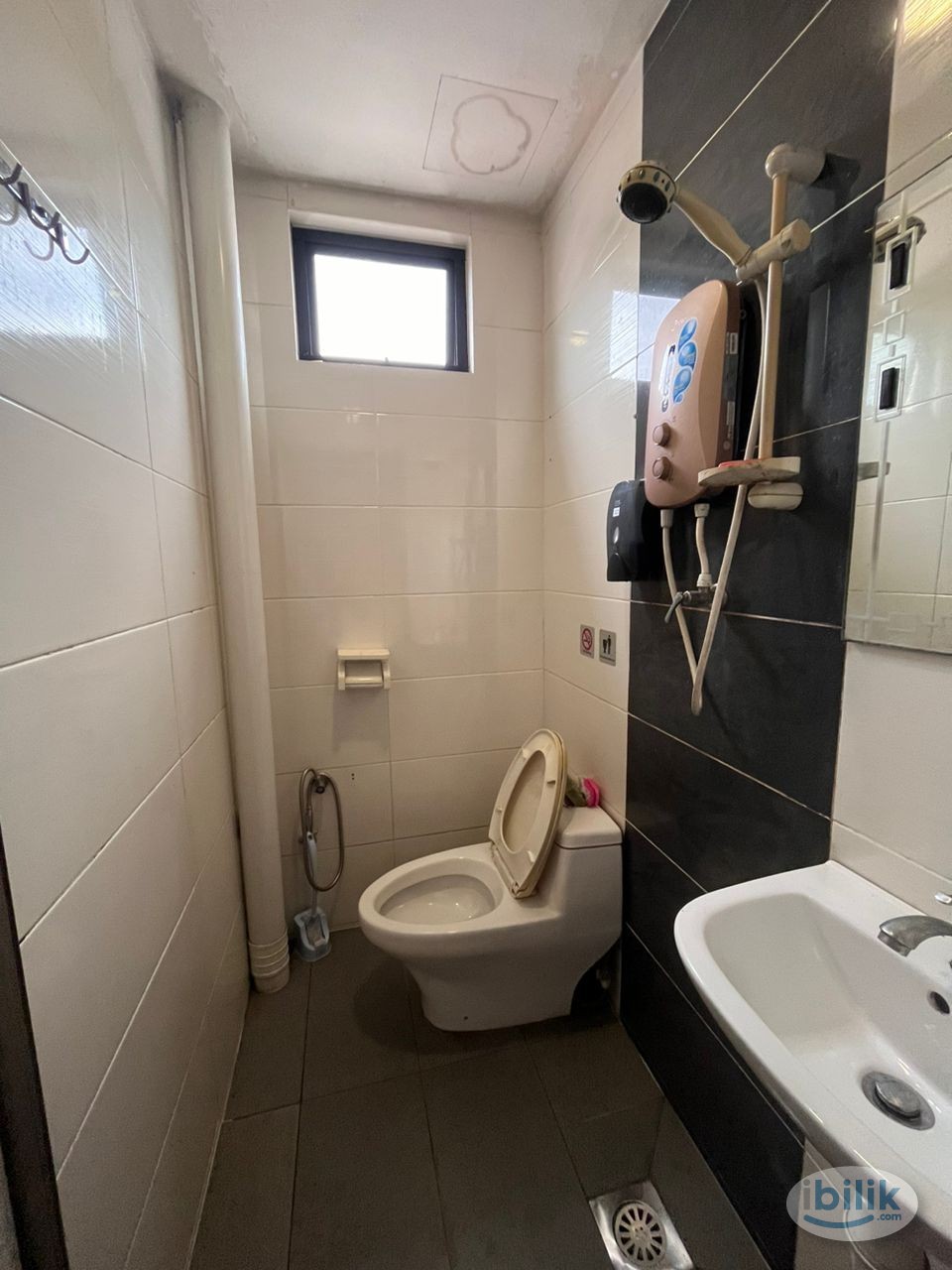 Image 2 of Single Room at Tampoi, Johor Bahru - Room rental in 