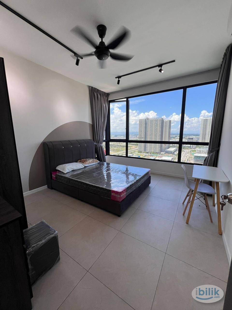 Image 3 of Middle Room at Batu Kawan, Seberang Perai - Room rental in 
