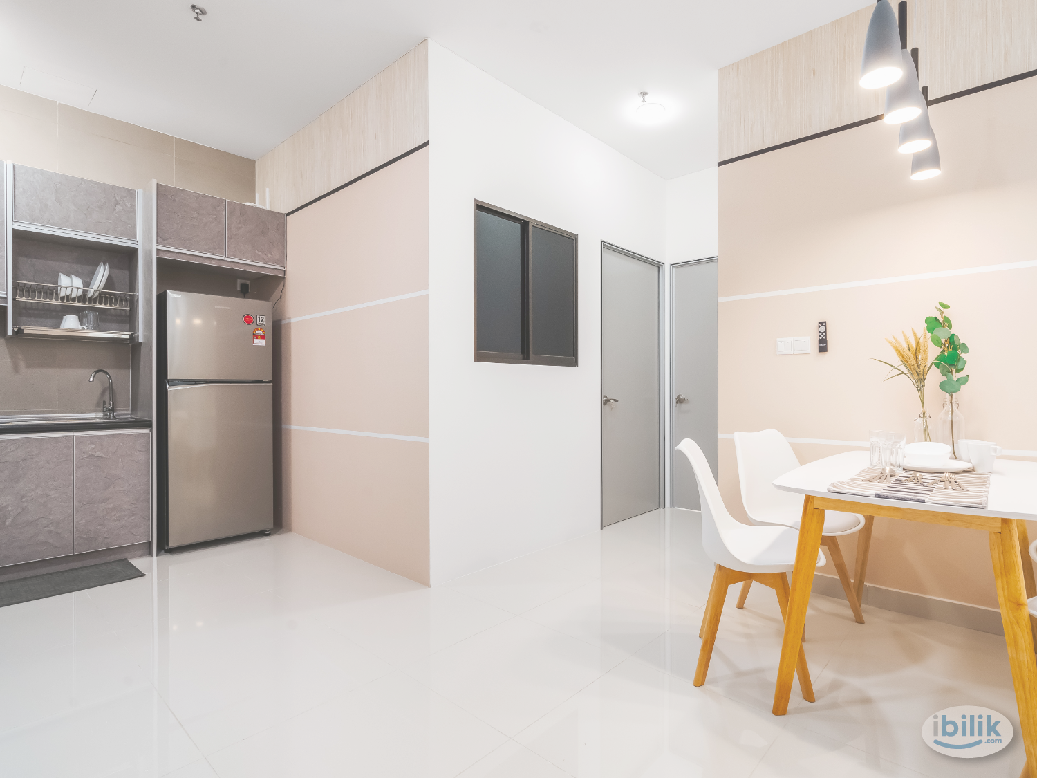 Image 3 of RICA RESIDENCE (MRT Sentul) - All Inclusive Medium Room with Aircond - Room rental in 
