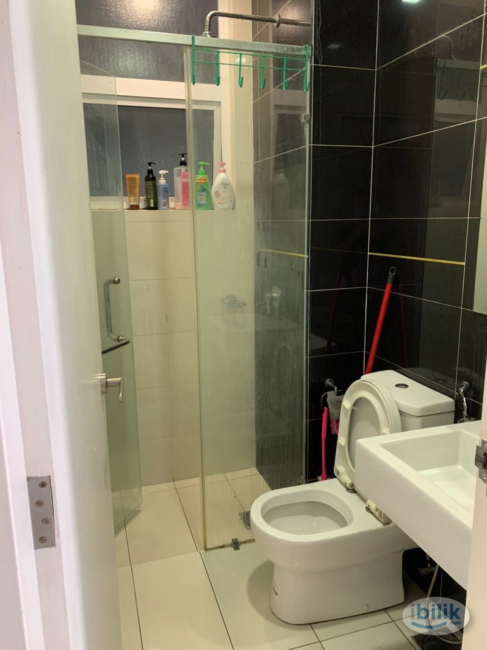 Image 3 of Single Room to Rent - Room rental in 