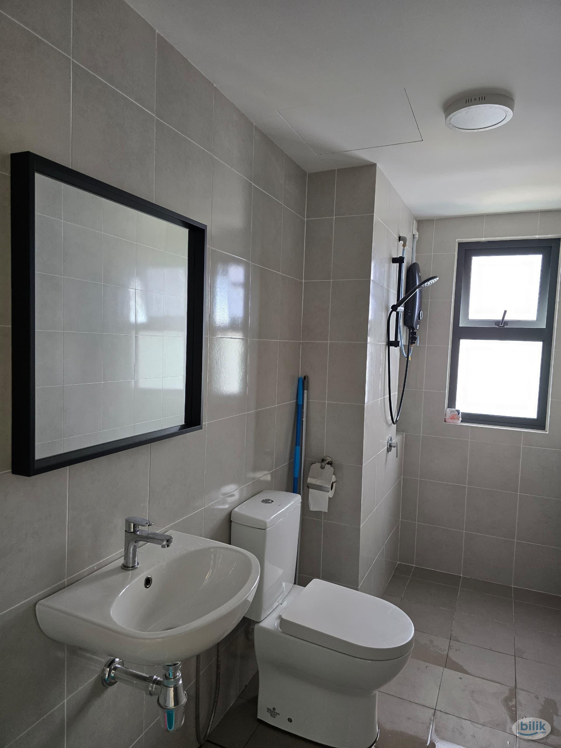 Image 4 of Master KLCC view room 🏡near MRT, HKL & Titiwangsa ✅included utilities bills - Room rental in 