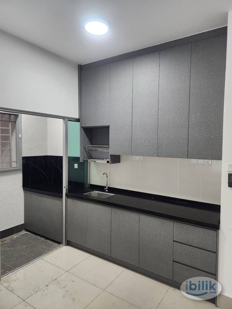 Image 5 of Master Room for Male only at Razak City Residences, Sungai Besi - Room rental in 