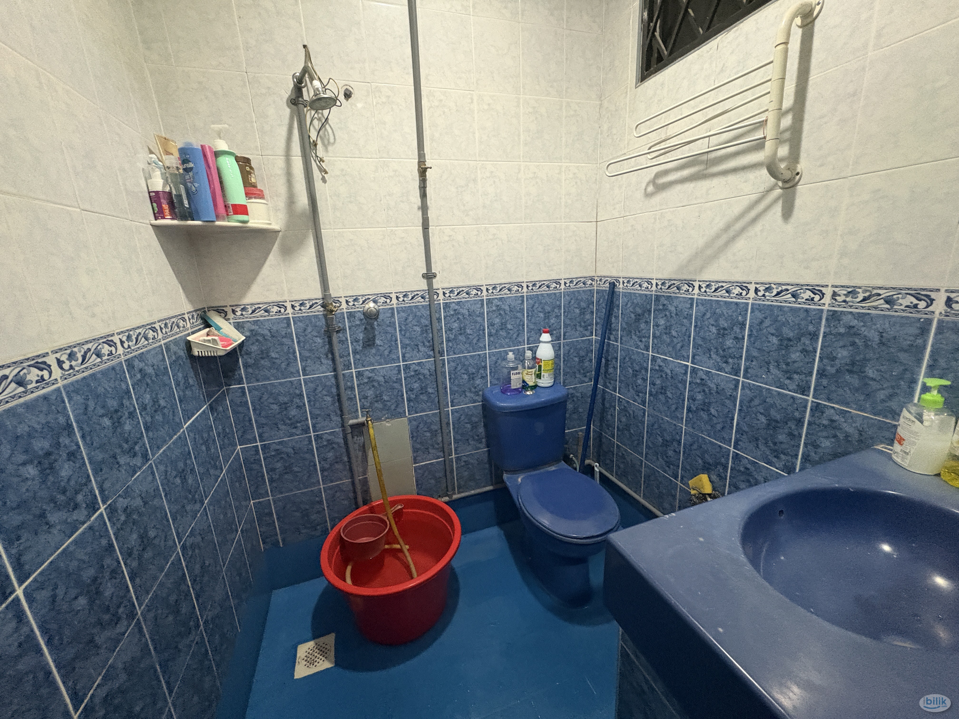 Image 4 of Middle Room at Bangsar Park, Bangsar [Non-Muslim Home] - Room rental in 