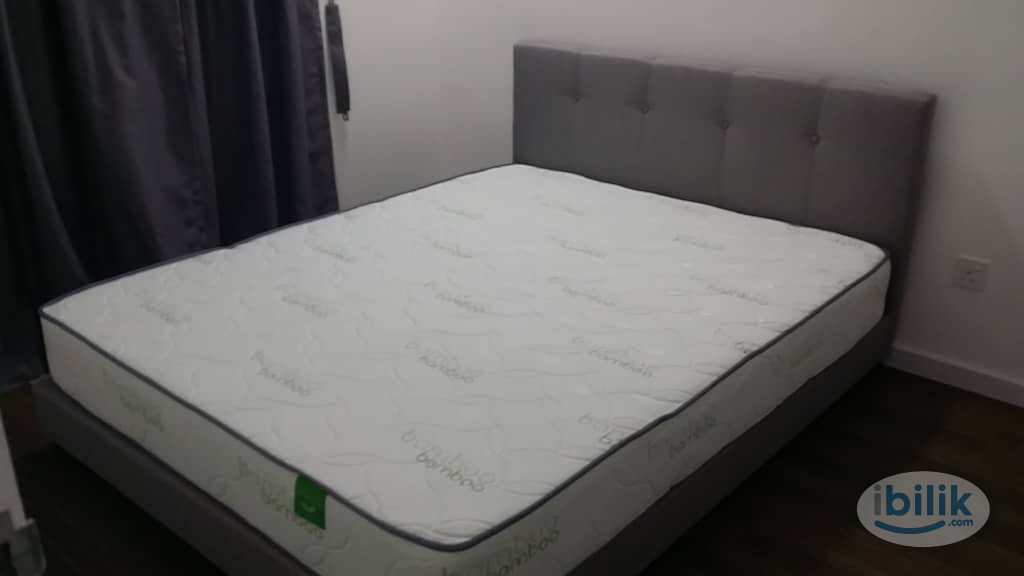 Image 1 of Middle Room at Vertu Resort, Batu Kawan - Room rental in 