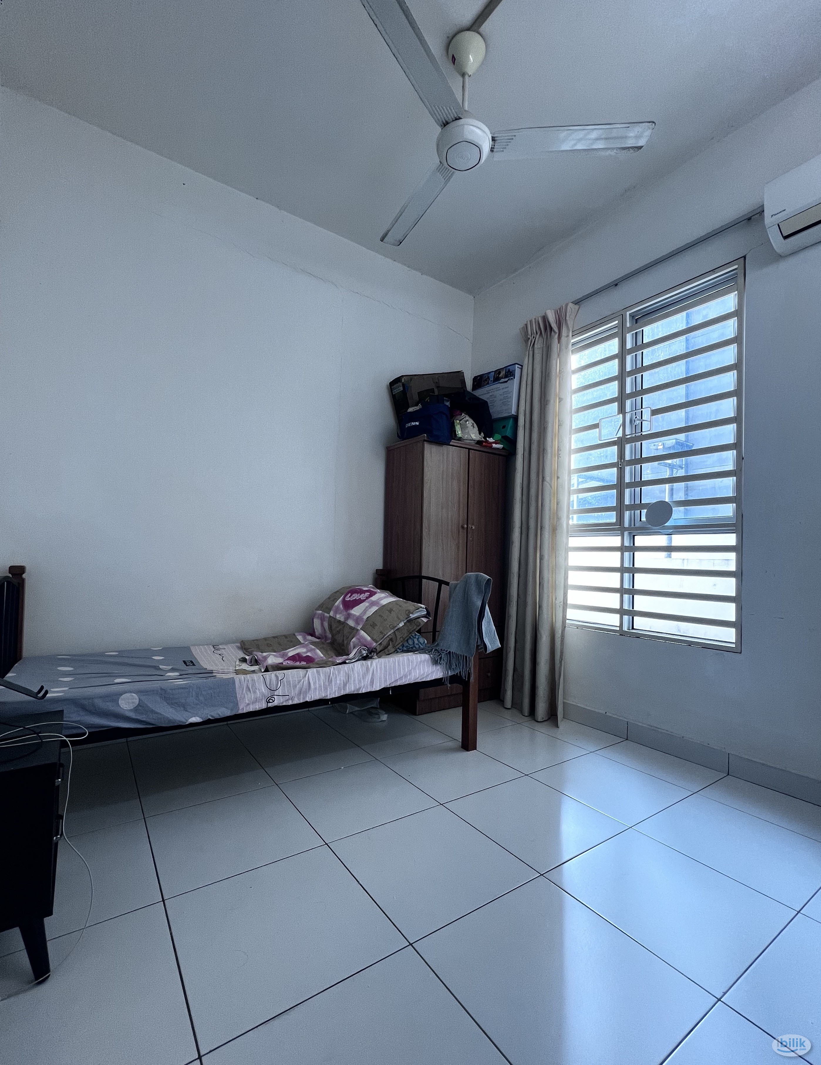 Image 1 of Single Room at Elit Heights, Bayan Baru - Room rental in 