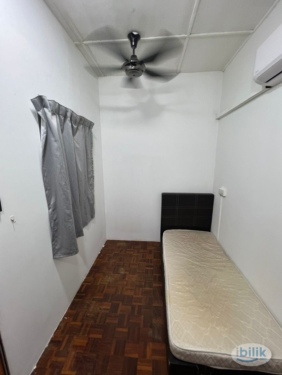 Image 2 of ✨NEAR LRT✨Fully Furnished Single AC Rooms for rent at Sea Park, Petaling Jaya✨ - Room rental in 