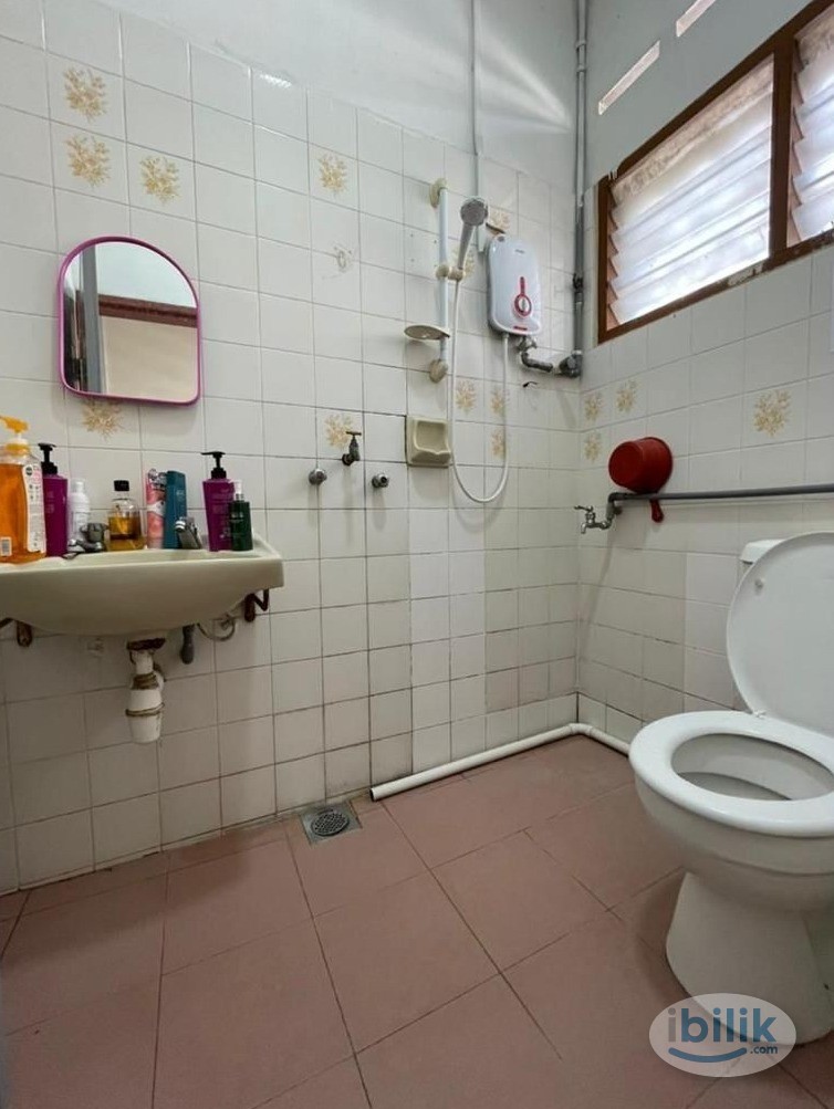 Image 4 of ✨NEAR LRT✨Fully Furnished Single AC Rooms for rent at Sea Park, Petaling Jaya✨ - Room rental in 