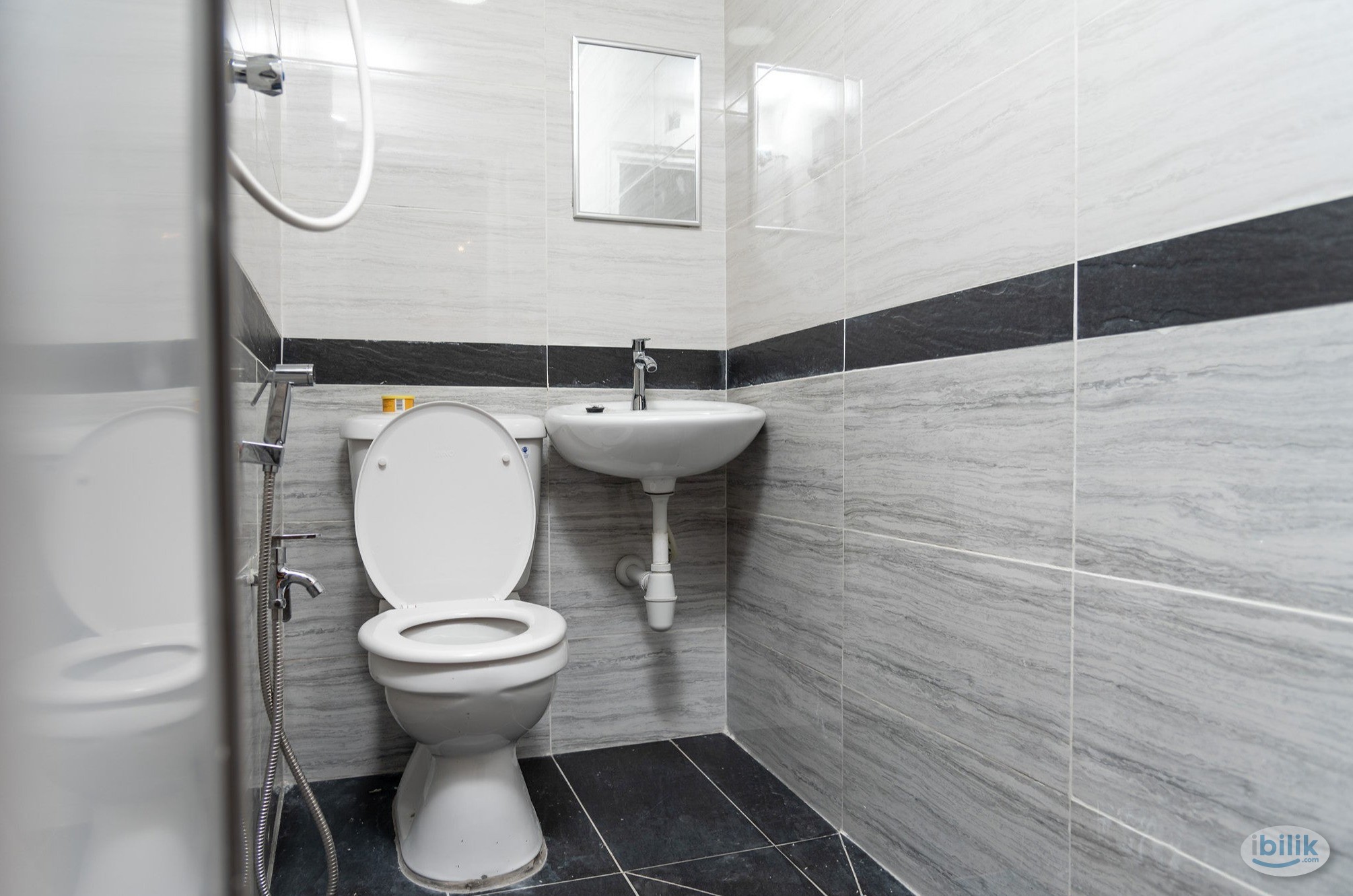 Image 3 of ✨NEAR LRT✨Fully Furnished Single AC Rooms for rent at Sea Park, Petaling Jaya✨ - Room rental in 