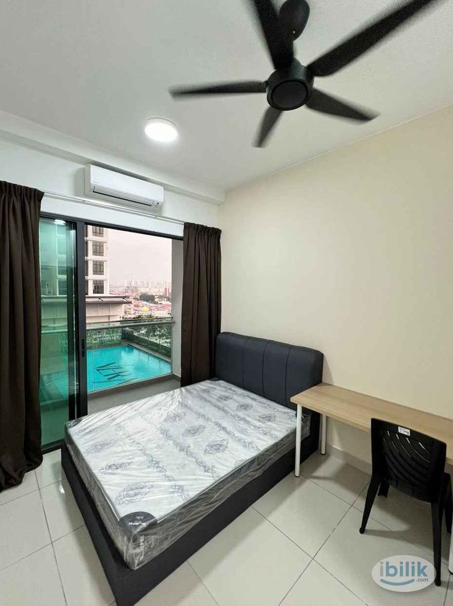 Image 1 of ✨ Medium AC Room with Private Balcony for Rent @ VERANDO Residence, PJ (PJS 5), Bandar Sunway ✨ - Room rental in 