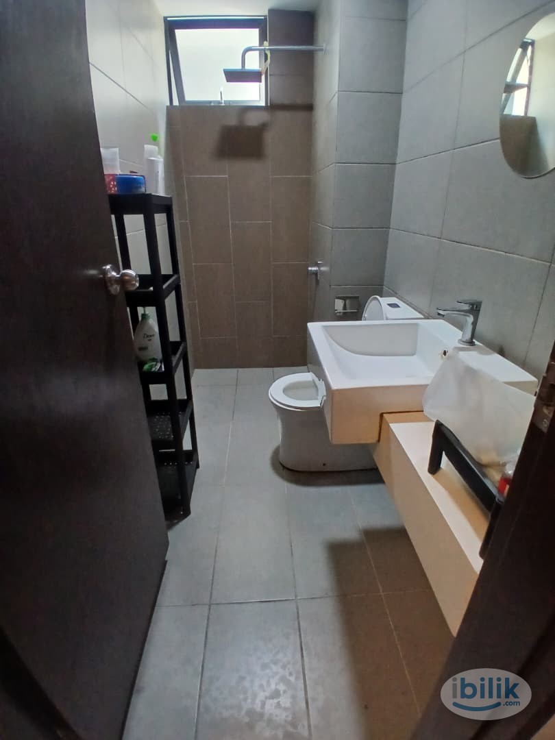 Image 3 of Single Room, Cheap and Cozy, Bliss Residence - Room rental in 