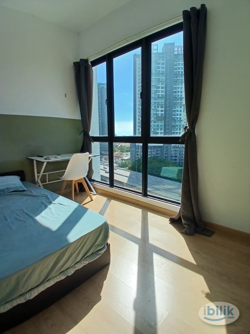 Image 1 of Middle room with Amazing view, Bliss Residence - Room rental in 