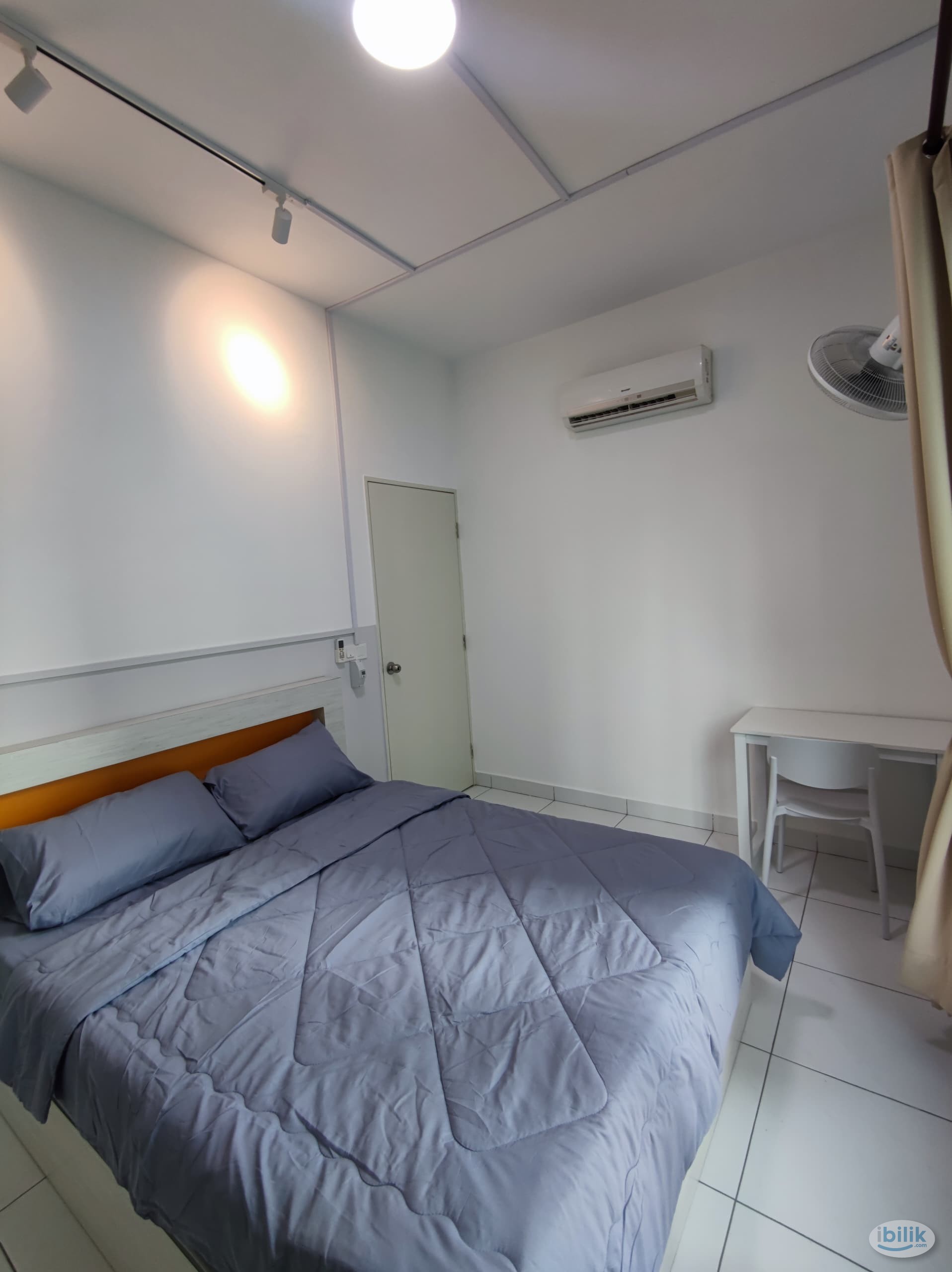 Image 2 of Middle Room at Elit Heights, Bayan Baru - Room rental in 