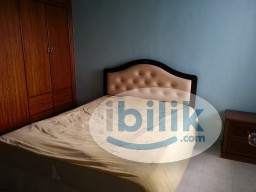 Room Rental in Penang - Master Bedroom