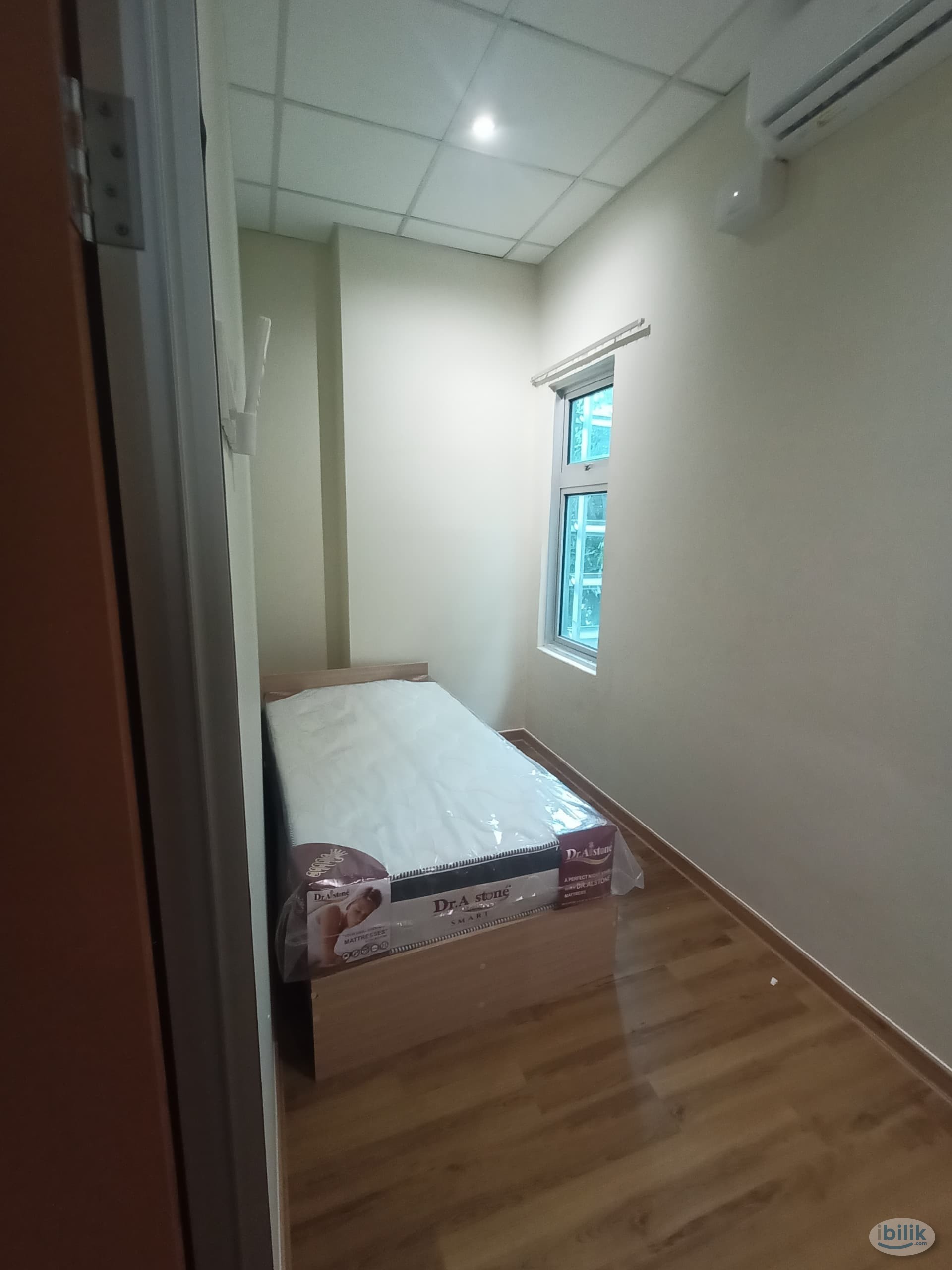 Image 2 of 🤩JULY PROMOTION‼️COZY ROOM NEAR OLD KLANG ROAD🏠 COME WITH 0 DEPOSIT ✅ 1 MIN WALK TO BUS STOP 🚍 - Room rental in 