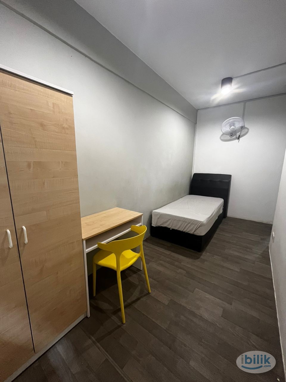 Image 1 of 🌺 Female Unit | 🚉 3 Min to Monorail | 🛏 Free WiFi + Laundry | 🚿 Shared Bathroom | 📍 Close to KL Hotspots | 💸 No Deposit - Room rental in 