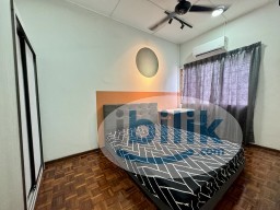 Room Rental in Selangor - 【LAST 华人屋】🏡 Aircond Middle Room FREE WIFI&WATER at SS2, Petaling Jaya@near 1Utama,Paradigm Mall, Starling Mall, IKEA, TTDI