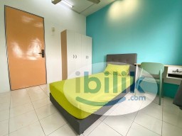 Room Rental in Malaysia - Middle Room at Seri Kembangan, Selangor
