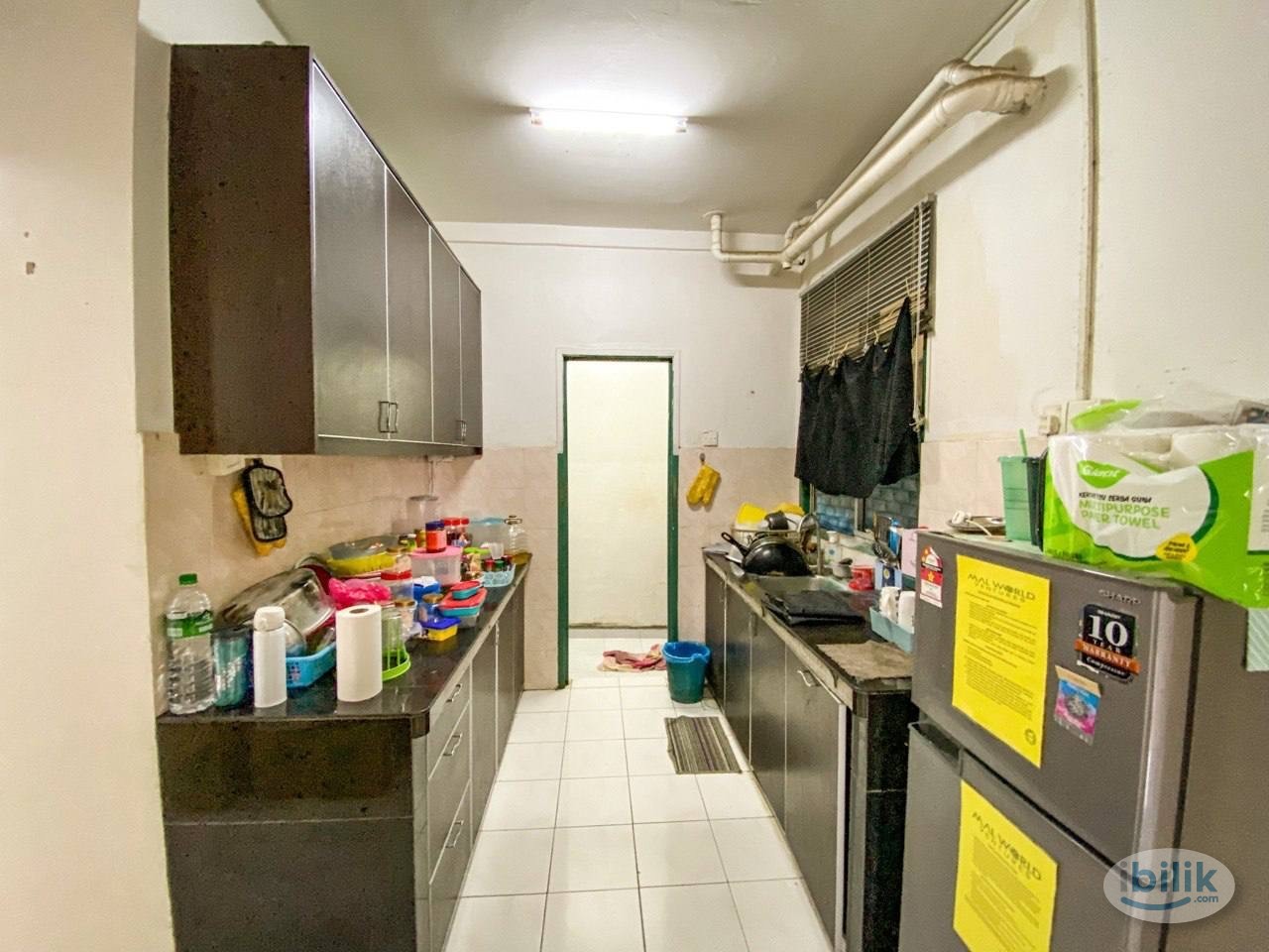 Image 4 of Middle Room at Seri Kembangan, Selangor - Room rental in 