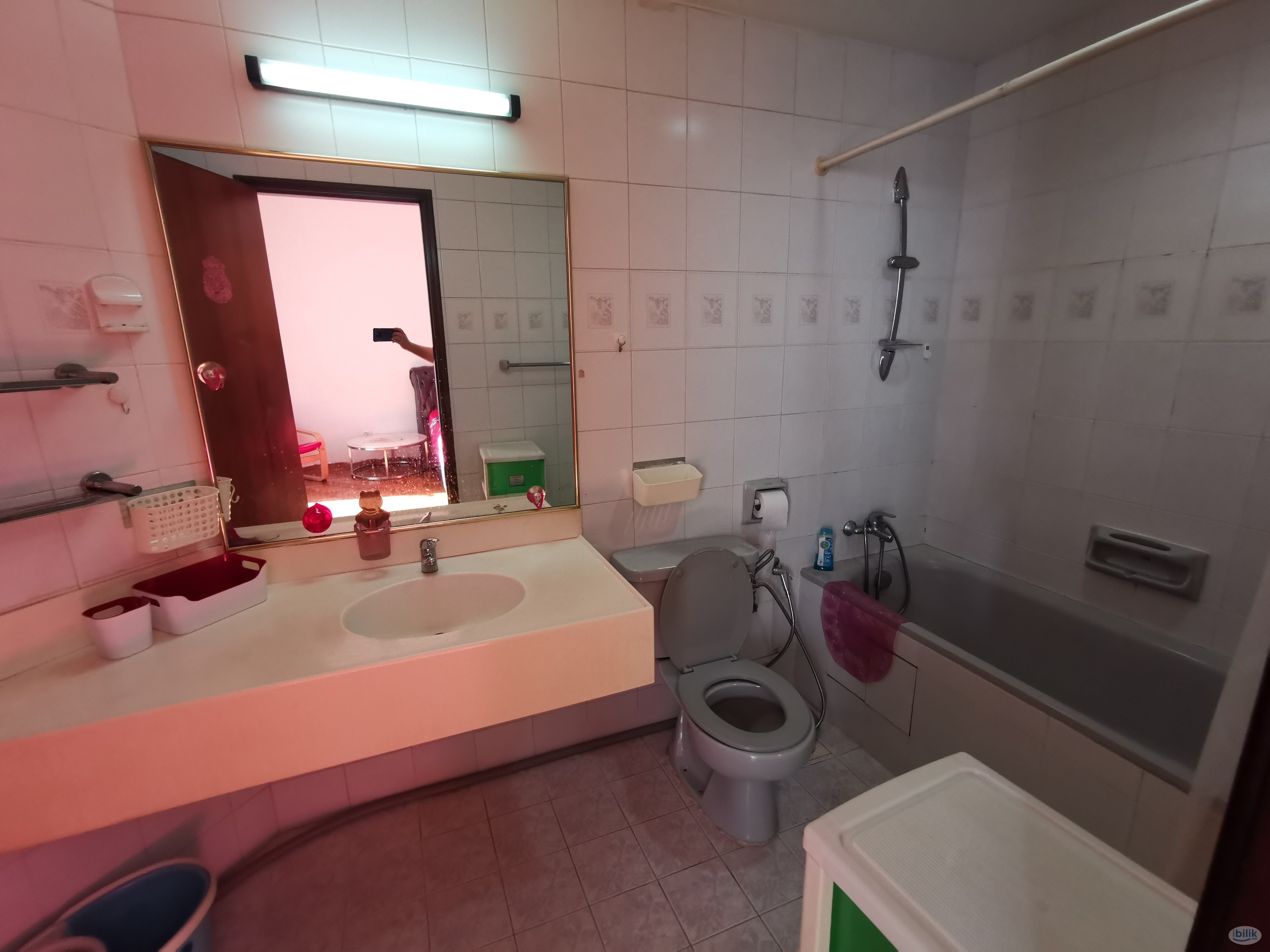 Image 2 of Available 28Jul /Master Room/FOR 1 PERSON STAY ONLY/Wifi/Air-con/No owner staying/No Agent Fee/Cooking allowed/Novena MRT / Toa Payoh MRT / Boon Keng - Room rental in 