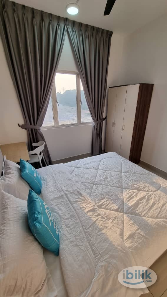 Image 2 of Middle Room at Acacia Residences, Sepang - Room rental in 