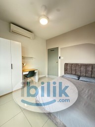 Room Rental in Kuala Lumpur - M Vertica KL City Residences_Medium Room R4 Queen Bed_Male or Female