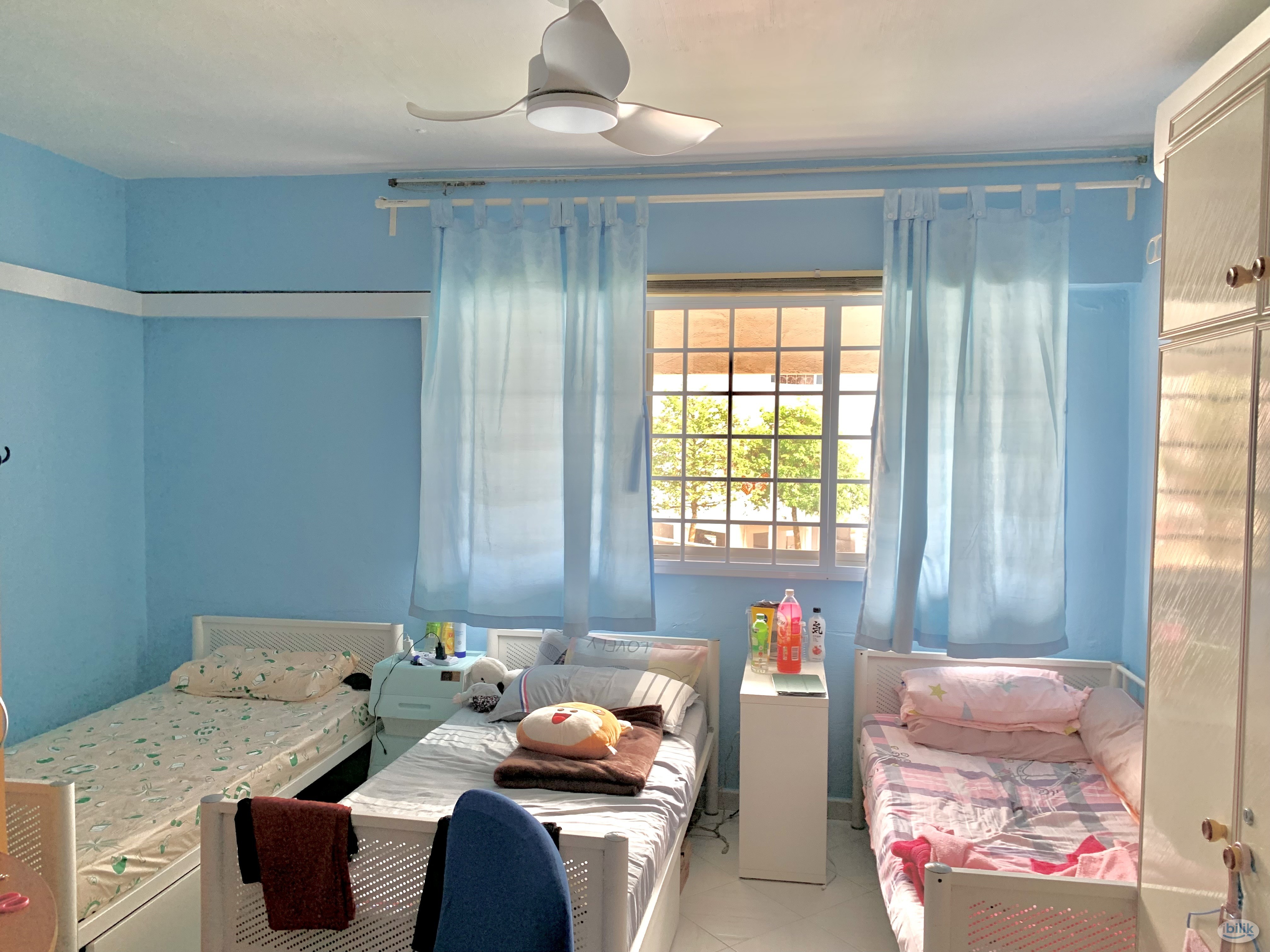 Image 1 of All Females Environment Clean & Spacious Room for Rent Ladies Room Sharing. $500 per pax  All included : Aircond/Utilities/WIFi. JURONG West-Lakeside. - Room rental in 