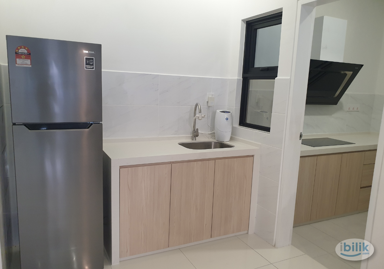 Image 4 of Single Room at Suasana @ Utropolis, Batu Kawan RM450 - Room rental in 