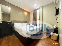 Room Rental in Malaysia - 🚗5 Min Drive to Paradigm mall | 📍16 Min to CIQ✨ Zero deposit, fully furnished room, attached bathroom – grab it today!