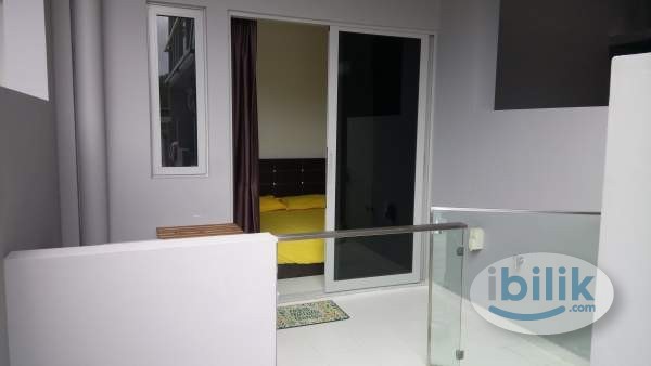 Image 2 of Condo Loft Room with own Balcony & Bathroom @ Geylang 10min to CBD Visitor OK, - Room rental in 