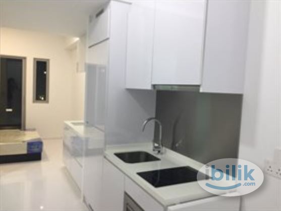 Image 4 of Condo Loft Room with own Balcony & Bathroom @ Geylang 10min to CBD Visitor OK, - Room rental in 