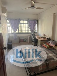 Room Rental in  - Big common room for rent, high Floor. No Agent Fee