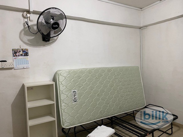 Image 3 of Single Room at Bukit Batok, Singapore - Room rental in 