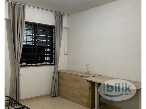 Image 1 of Single Room at Bukit Batok, Singapore - Room rental in 