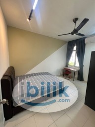 Room Rental in Selangor - FREE WIFI+UTILITIES, Middle Room at Lakeside Residences, Puchong