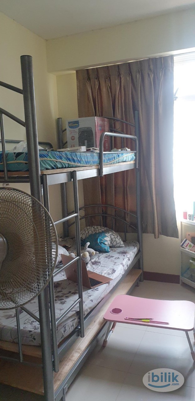 Image 1 of Female Sharing @ Queenstown - Room rental in 