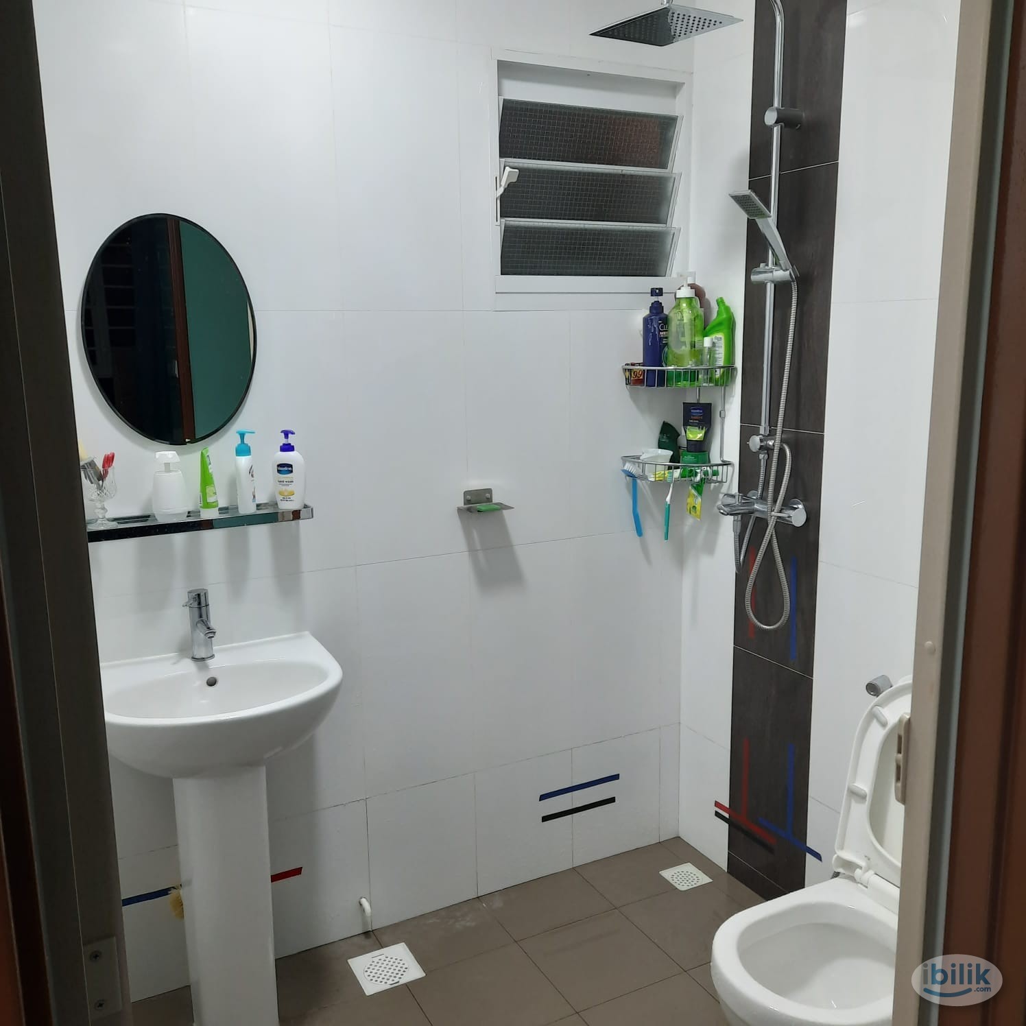 Image 2 of Female Sharing @ Queenstown - Room rental in 