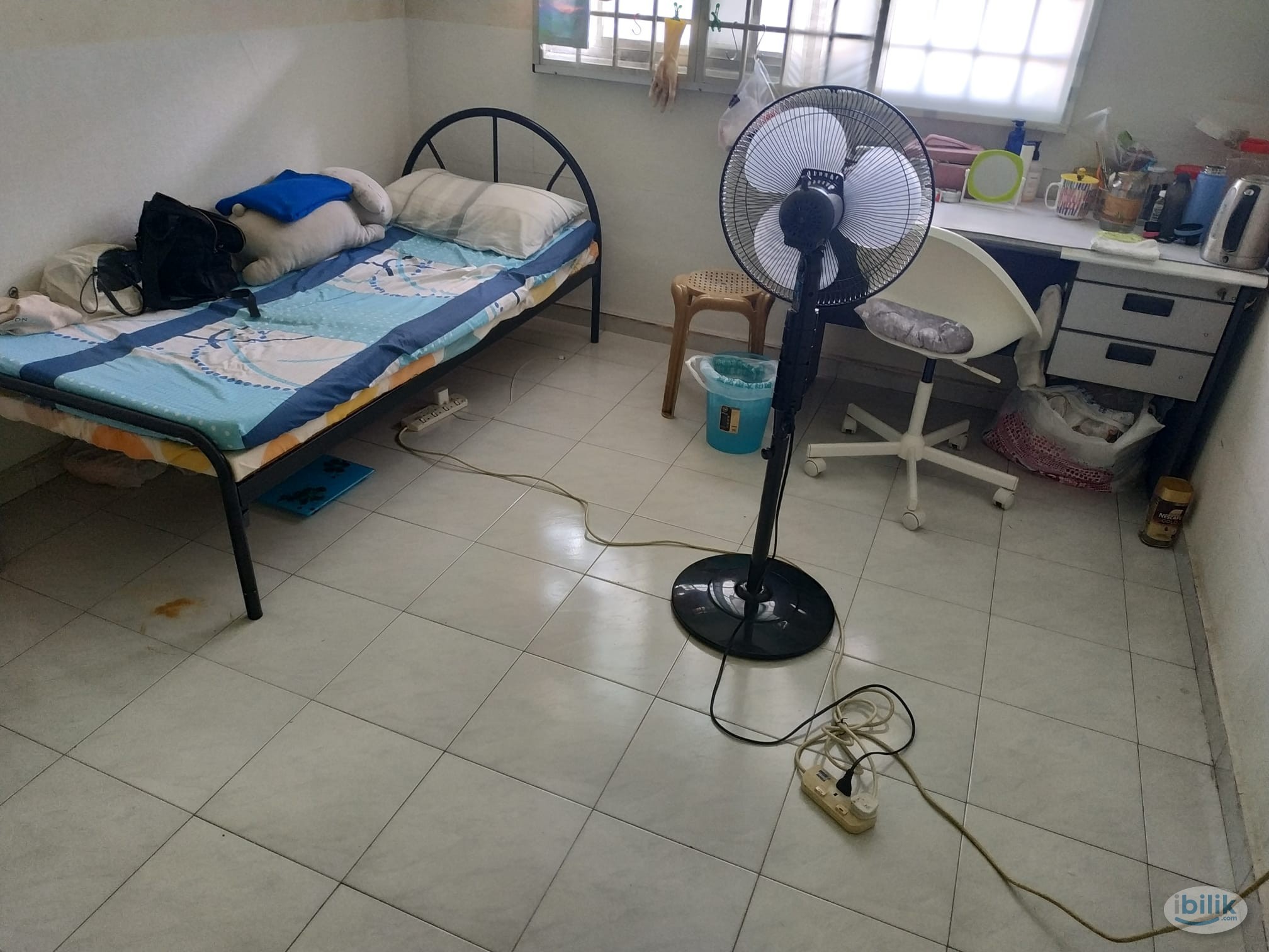 Image 1 of Single Room at Yishun Blk 250, Singapore - Room rental in 