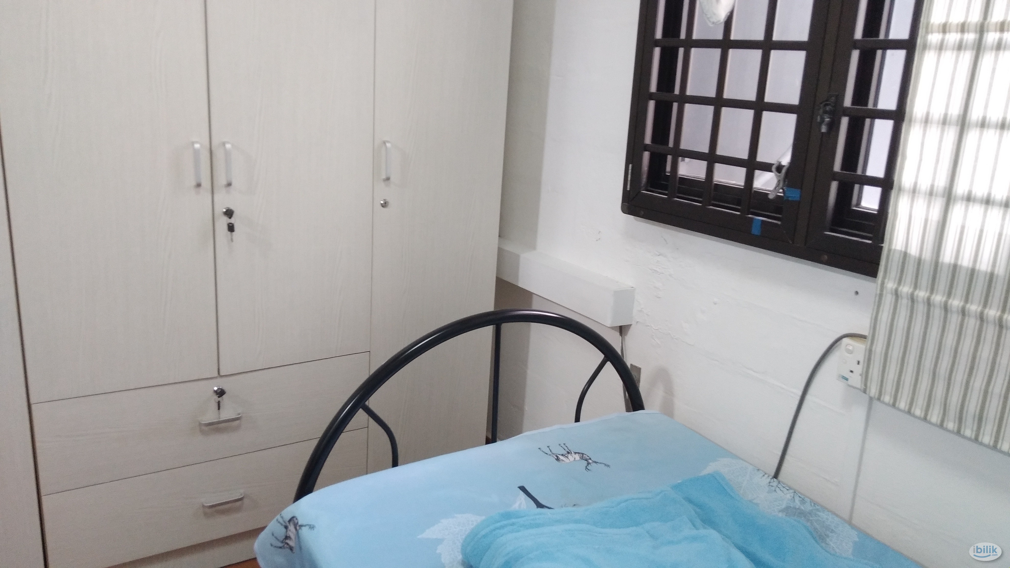 Image 1 of Room for rent - Room rental in 