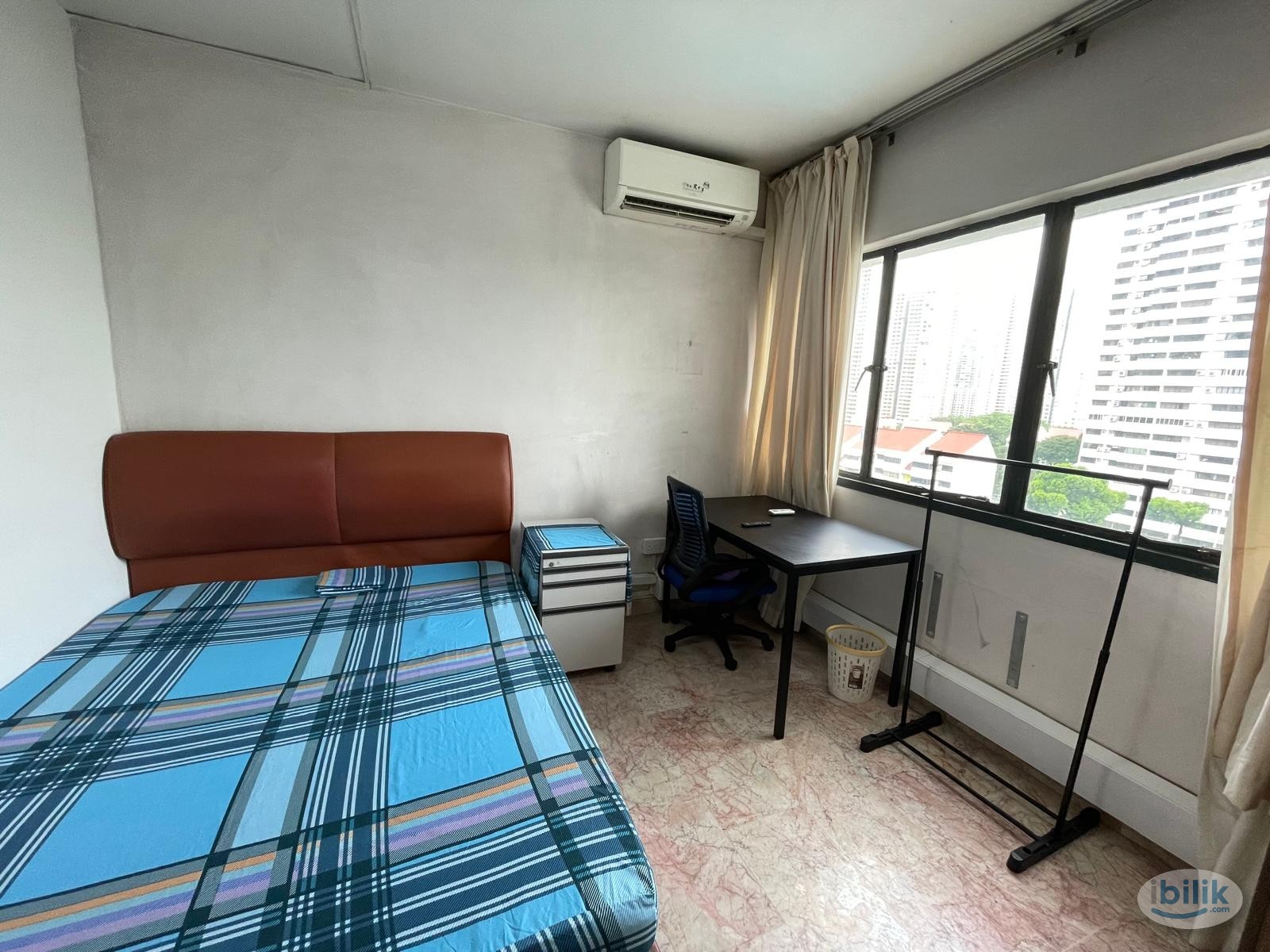 Image 1 of Room For Rent - Braddell (Toa Payoh) - Room rental in 