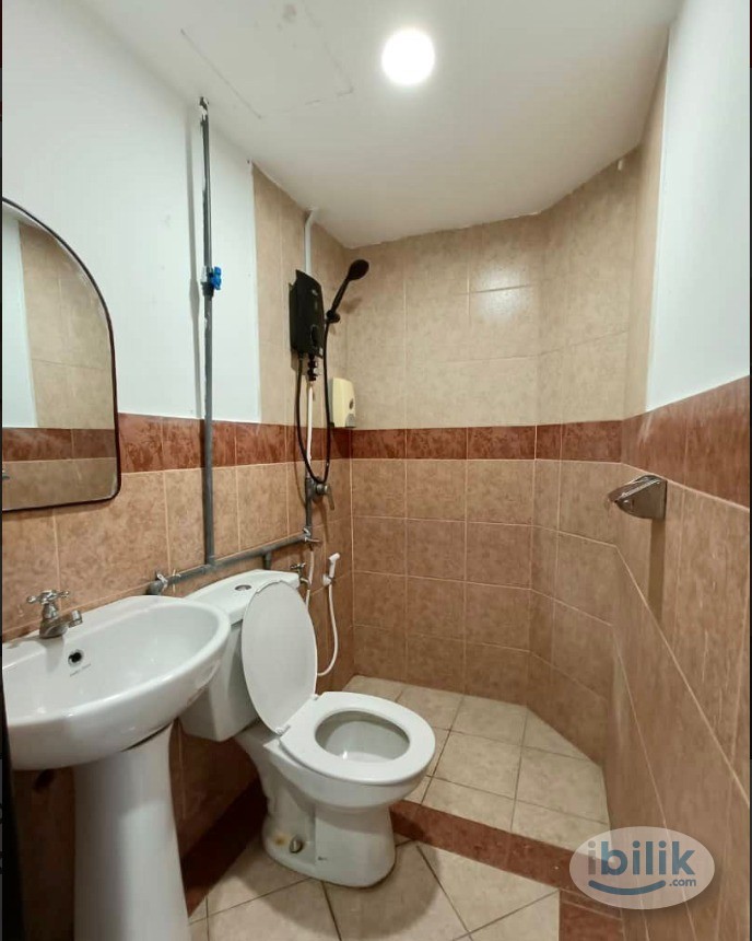 Image 2 of 💥Zero  Deposit💥❗ Move in Immediately❗❗ Nice and Cozy room in Subang Bestari ❗ - Room rental in 