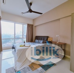 Room Rental in Kuala Lumpur - 🌟 Female Unit 🌟 BIG Medium Room Queen Bedded RM 850, Fully Furnished with View, Air-Cond Room included Utilities at Tiara Mutiara, Old Klang Road