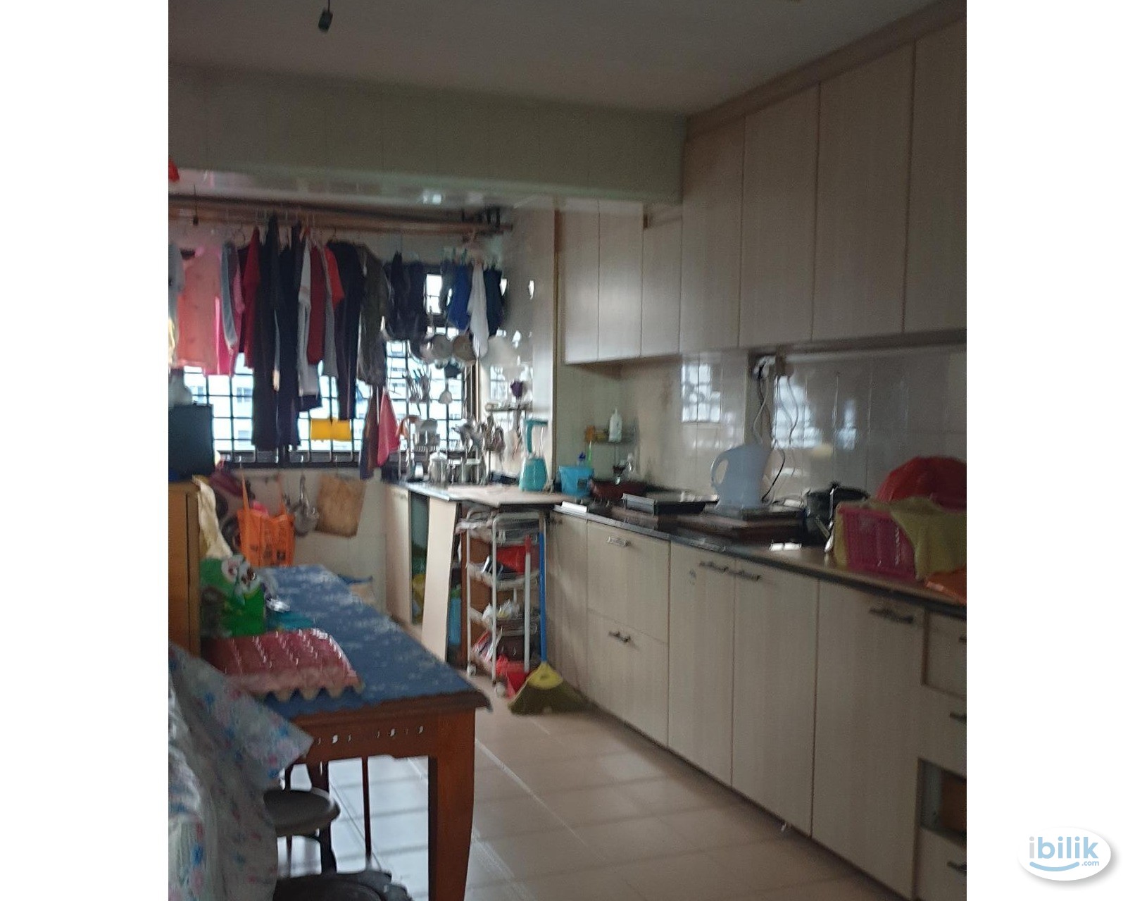 Image 3 of female sharing @ Telok Blangah Crescent - Room rental in 