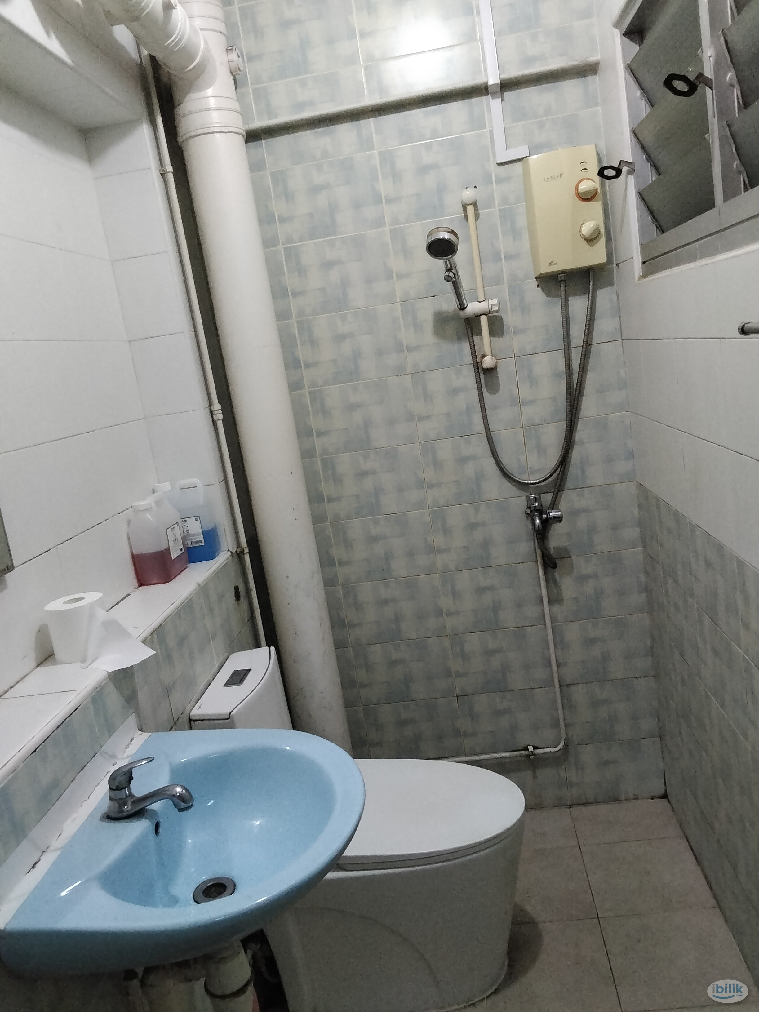 Image 1 of Common room for rent - Room rental in 