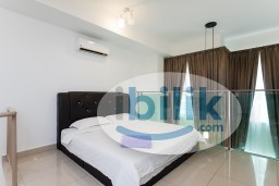 Room Rental in Petaling Jaya - Cozy Duplex Studio | Next to Ara Damansara LRT & Evolve Mall