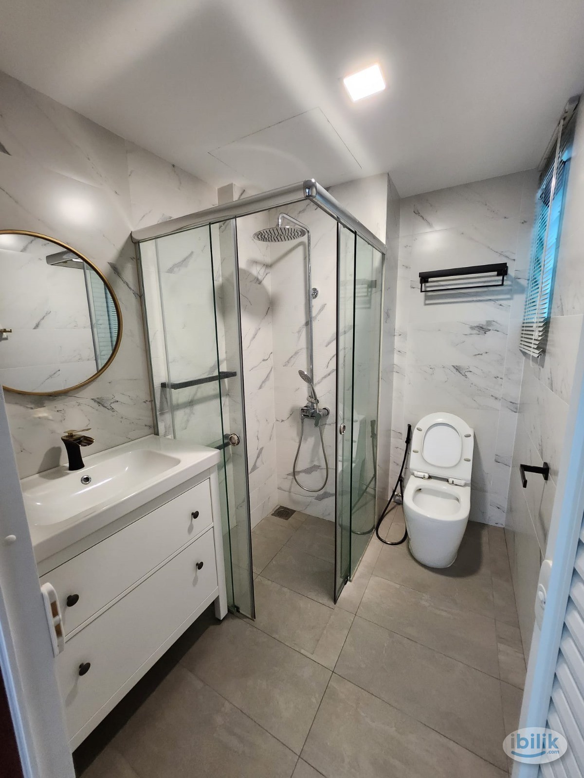 Image 4 of Single Room at Ballota Park, Changi - Room rental in 