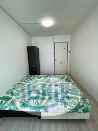 Room Rental in Jurong - Room for Rent / Jurong East MRT / Deluxe Queen Room / 1-2 Pax Stay / 23 August / RM1