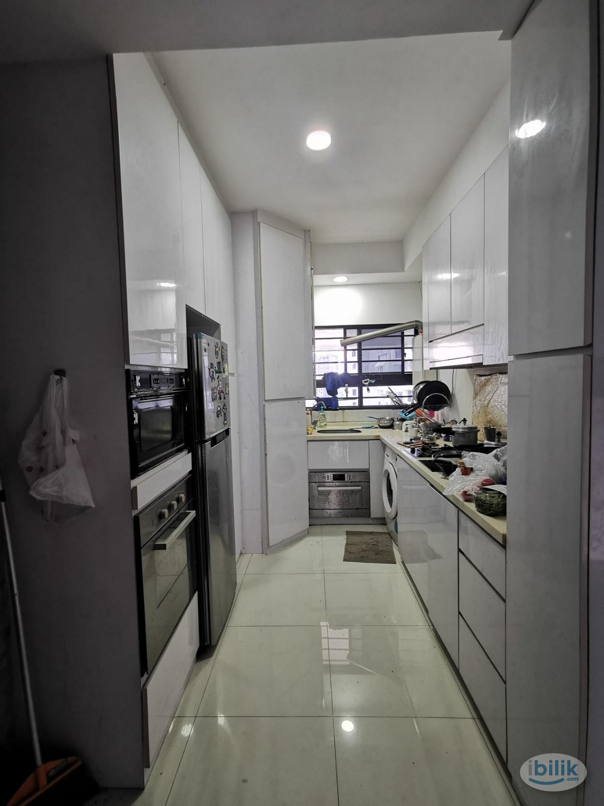 Image 1 of Room for Rent / Balestier (Newton MRT) / Common Room / 2-3 Pax Stay / Available Immediate / RM1 - Room rental in 