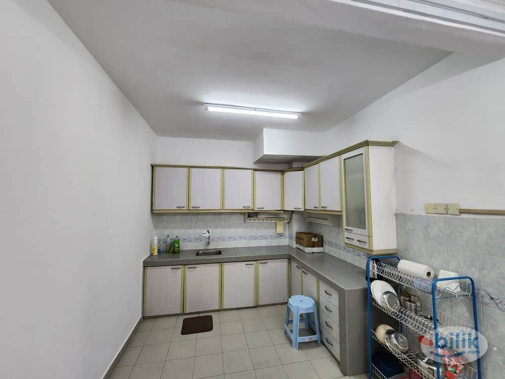 Image 4 of 🏠❄️ Bilik Single Berhawa Dingin Lengkap Perabot di Bandar Utama, PJ 🚗✨ - Room rental in 