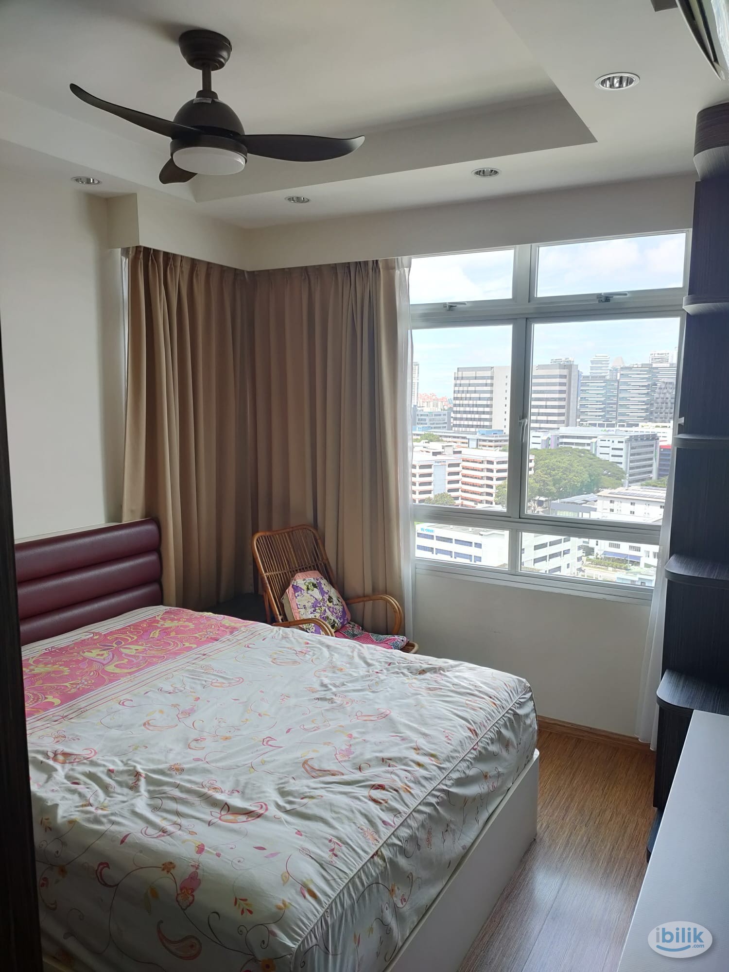 Image 1 of Middle Room at Kallang, Singapore - Room rental in 