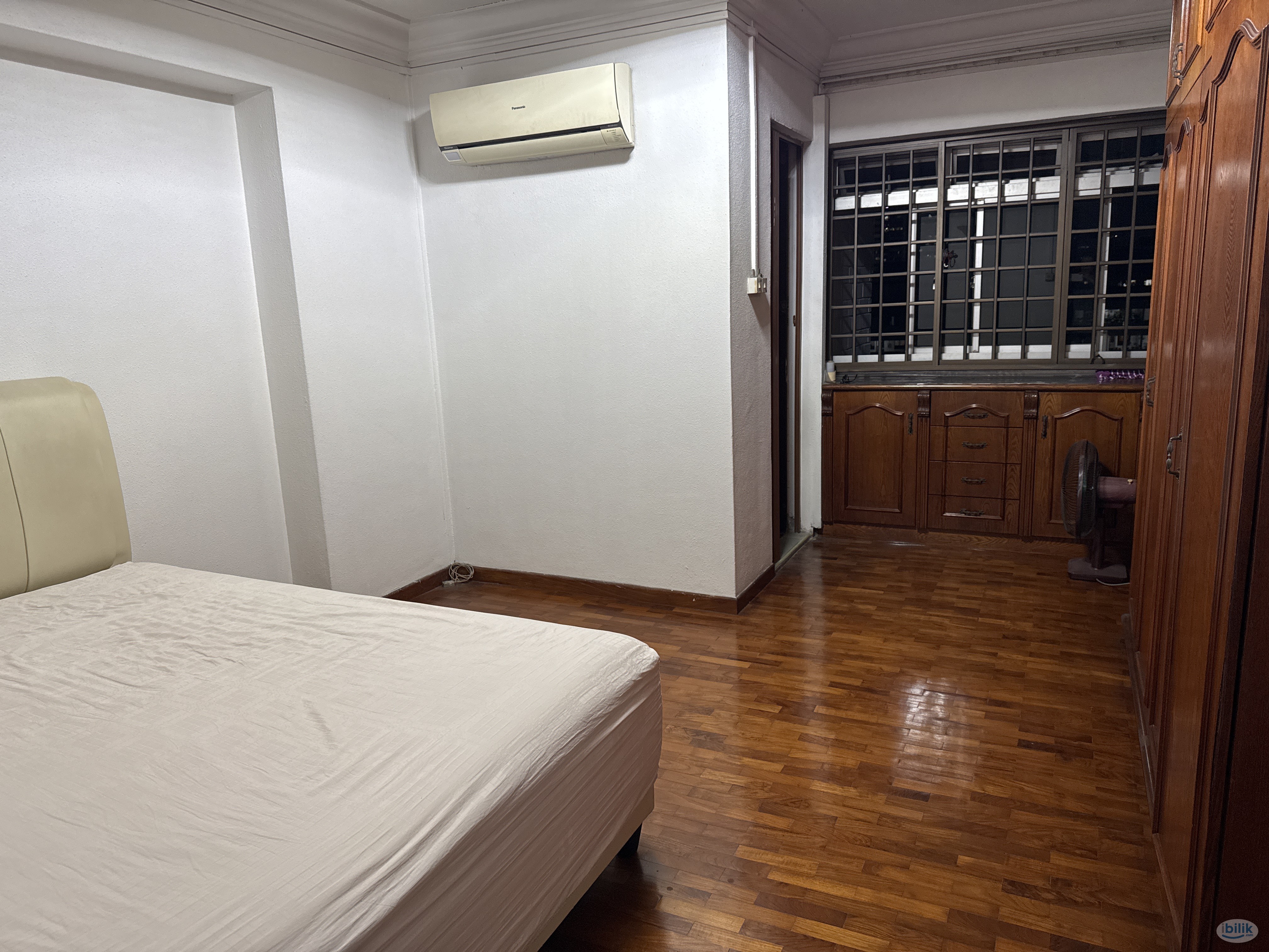 Image 1 of 宏茂桥 317 靠近地铁站房间出租 - Room rental in 